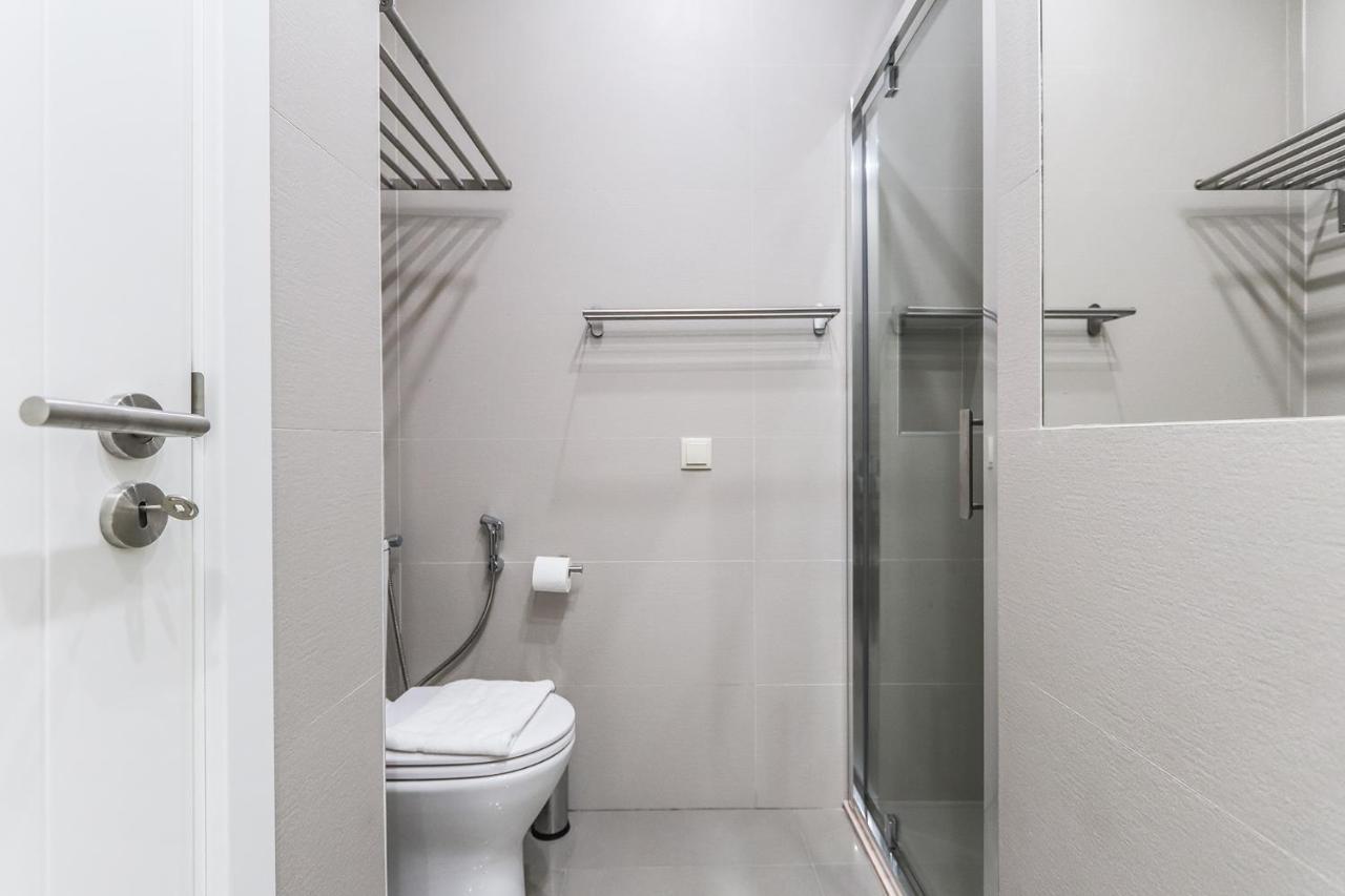 Vita Portucale ! Moscavide Casa Branca W/ Terrace Lisboa Ngoại thất bức ảnh