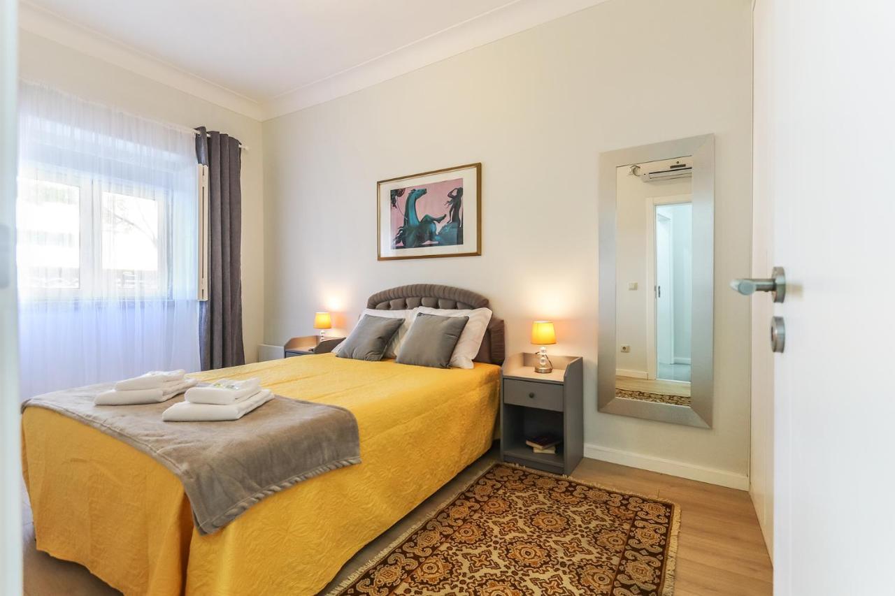 Vita Portucale ! Moscavide Casa Branca W/ Terrace Lisboa Ngoại thất bức ảnh